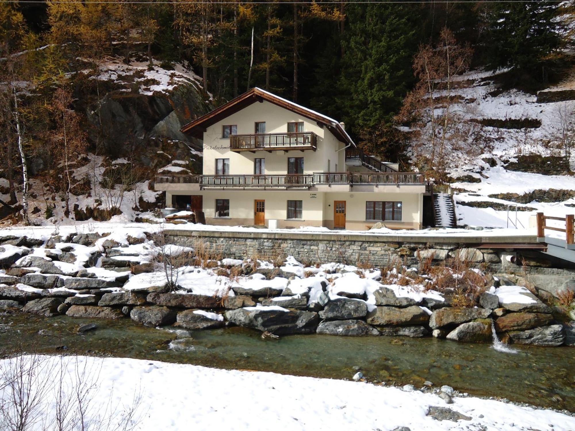 Apartmán Haus Pickelschmiede Saas-Grund Exteriér fotografie